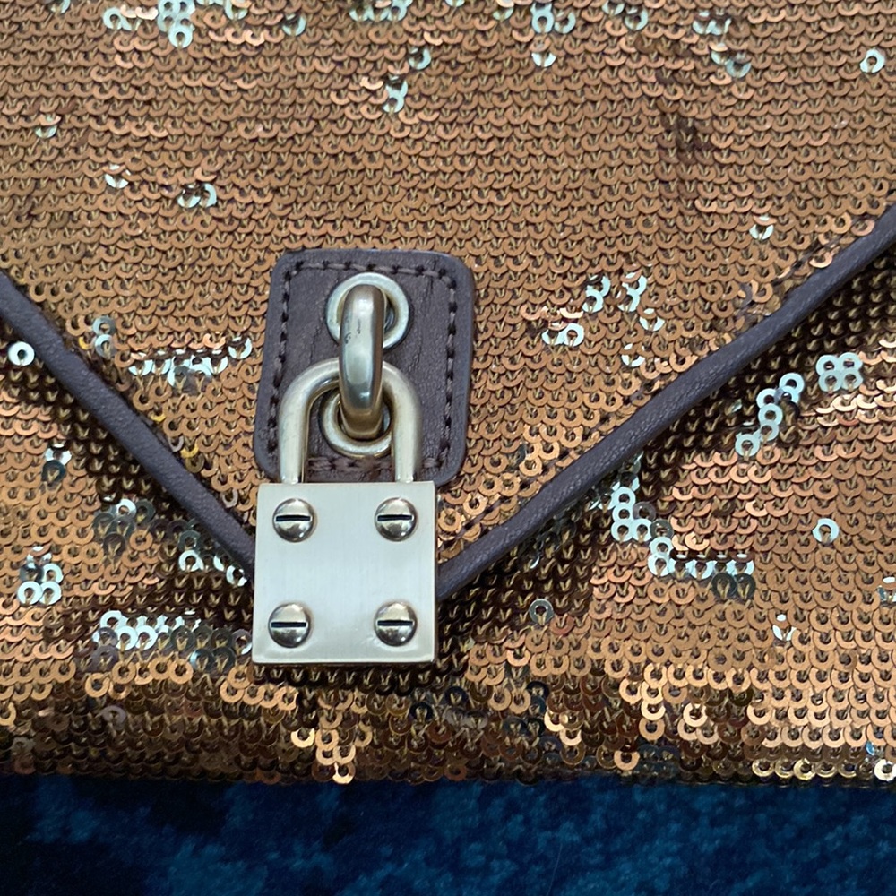 Alexis Hudson Envelope Bag - Picture 5 of 7